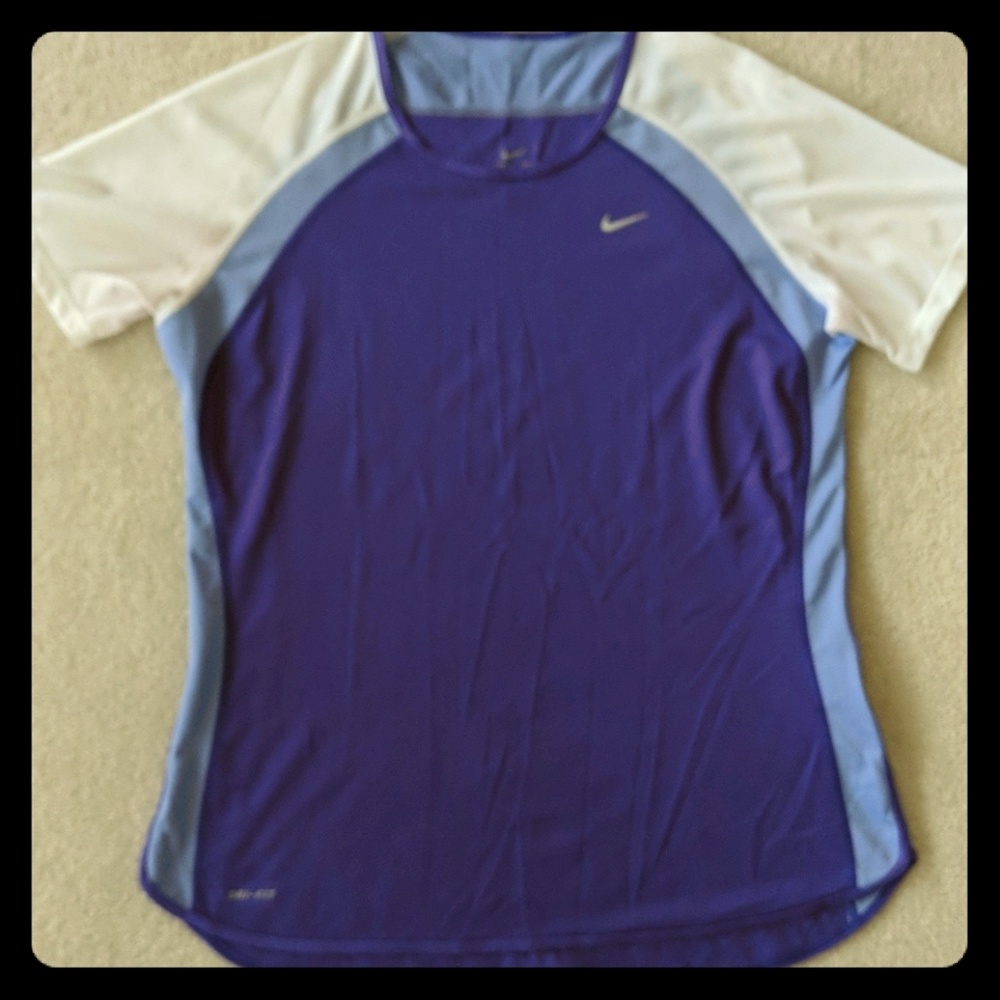 Nike Dri-Fit Women's Purple sports Shirt size L